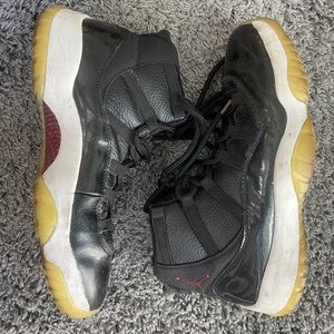 Air Jordan 11 Retro 72-10